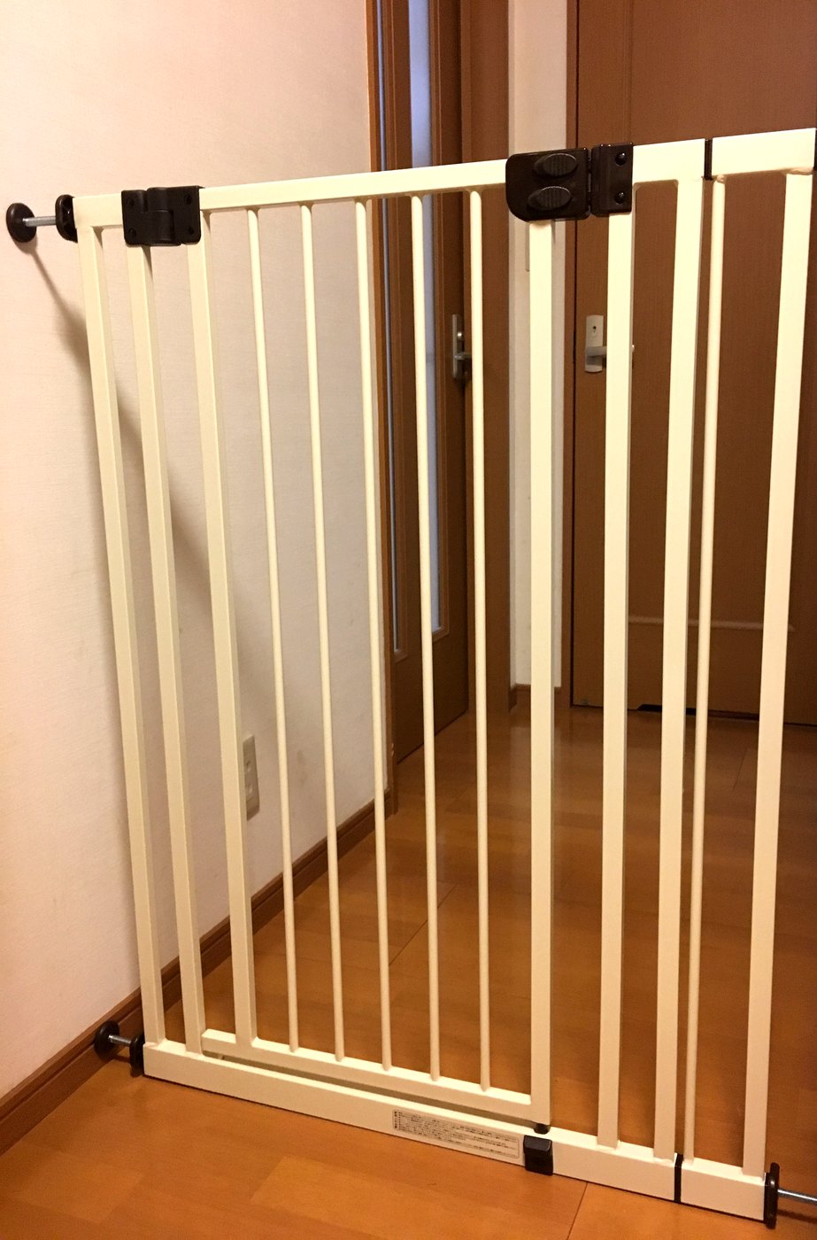 設置したペットゲート